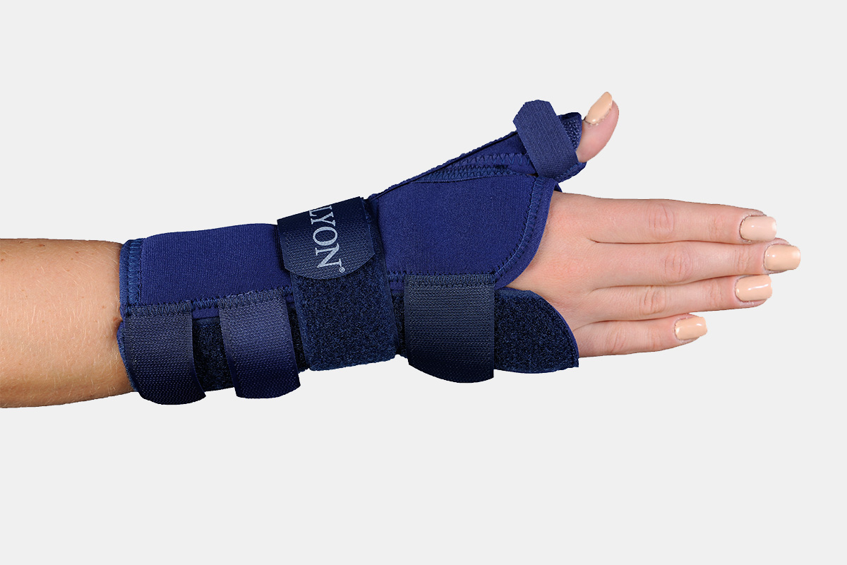 NK21 Neoprene Wrist Splint with Thump Support – Medoksa